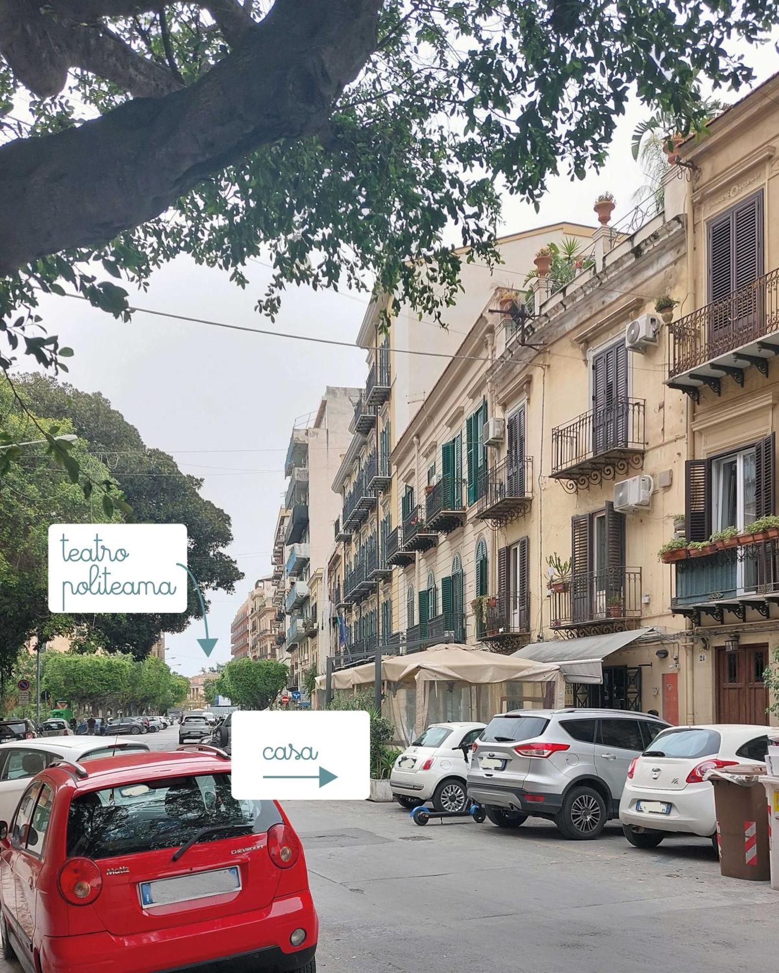 Casa Santoliva In Centro A Palermo Hotel Exterior photo